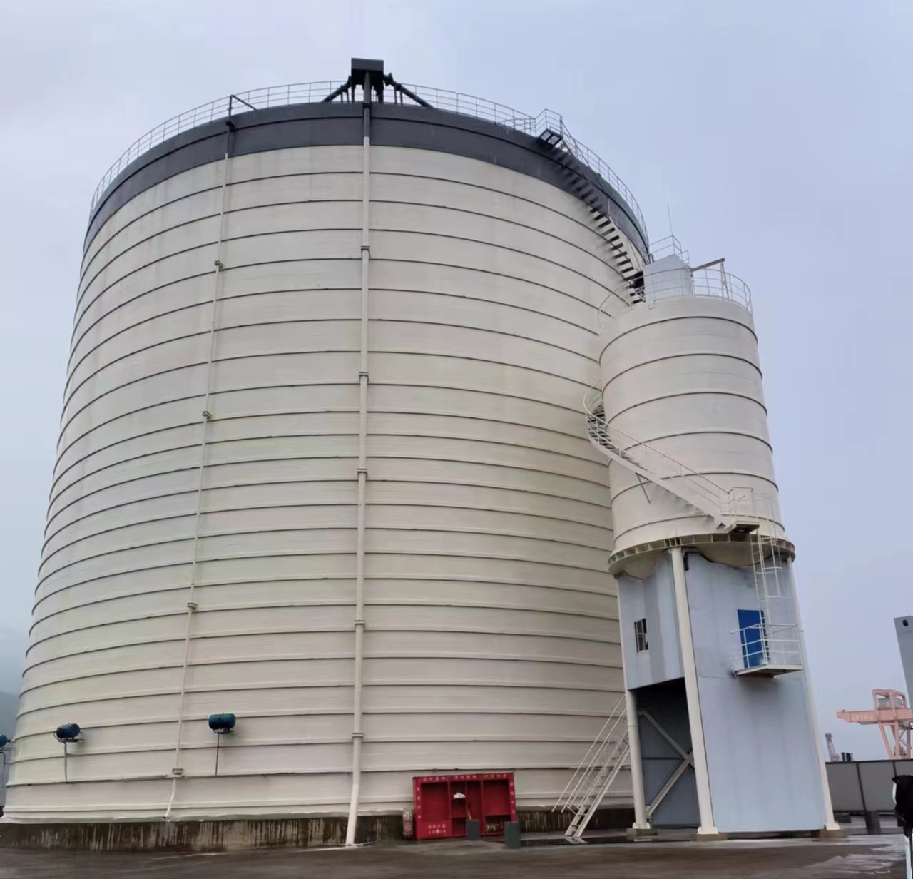 梁山10万吨水泥钢板库